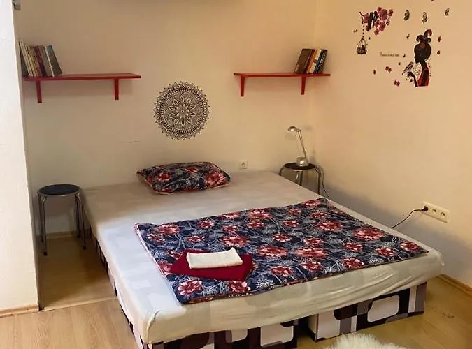 Apartman-raca شقة *